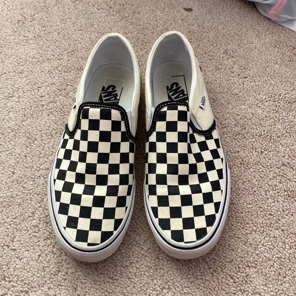 checkered vans